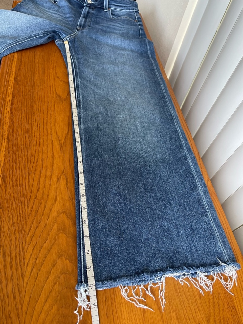 Paige Anessa Wide Leg Cropped Jeans Size 28 Showtime Raw Hem 26” Inseam - Picture 11 of 14